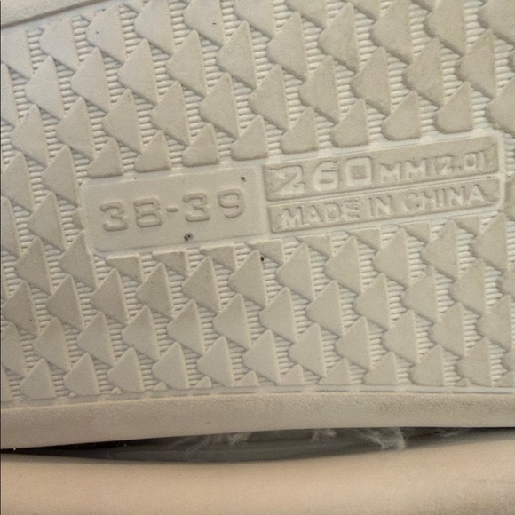 Dog Cloud Slides slippers puppy house shoes plush fur women’s teen’s 7 7.5 white - Picture 7 of 9